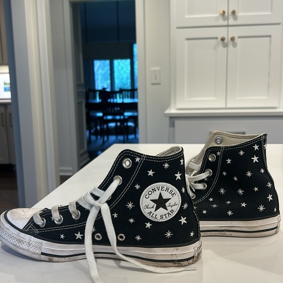 Converse Black and White Starry High-Tops - Picture 2 of 4